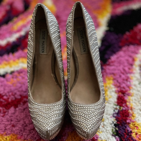 Silver Rhinestone Heels. - Picture 2 of 4